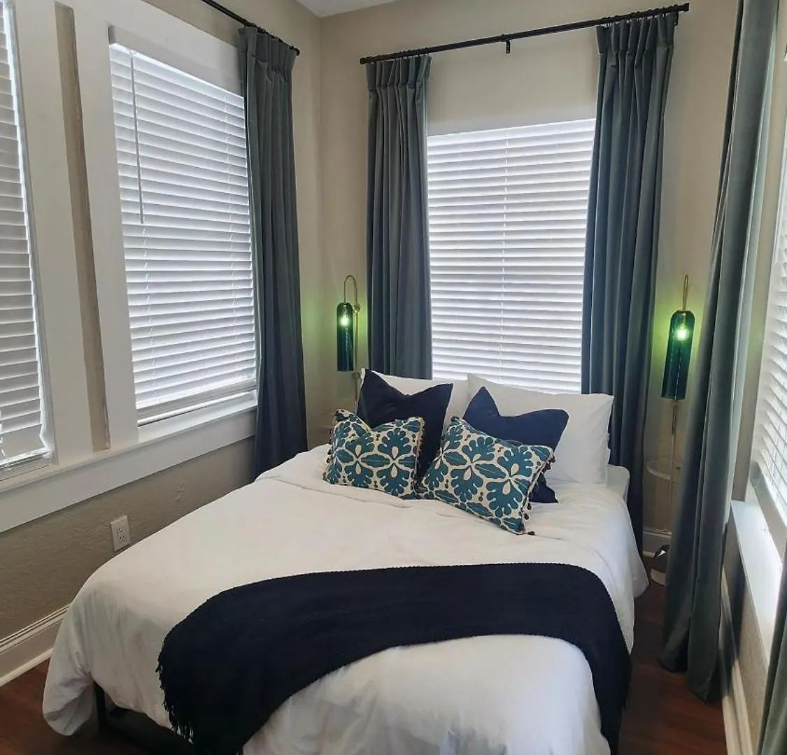 Updated Condo In Heart Of Tampa 1578 United States