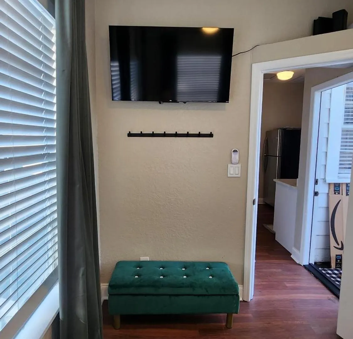 Holiday home Updated Condo In Heart Of Tampa 1578